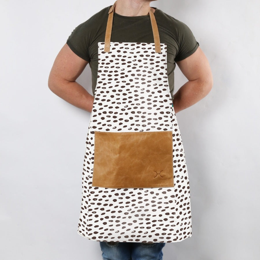 Apron Laminated Fabric with Leather Pouch