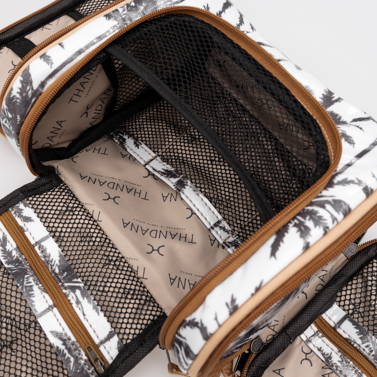 Compact Travel Vanity