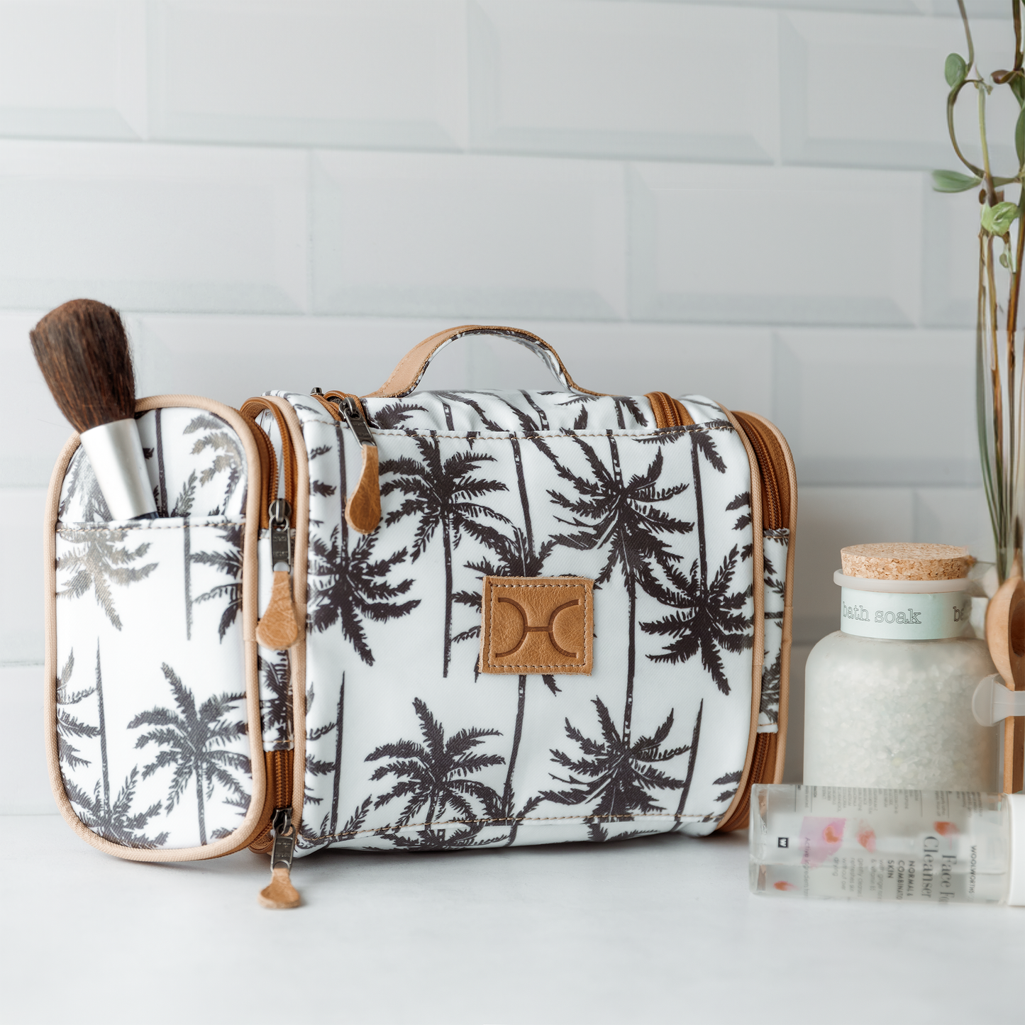 Compact Travel Vanity
